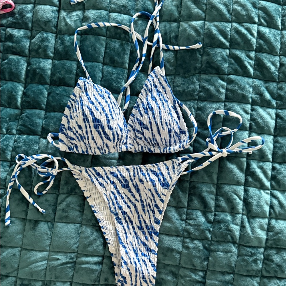 SHEIN Blue and White Striped women’s bikini